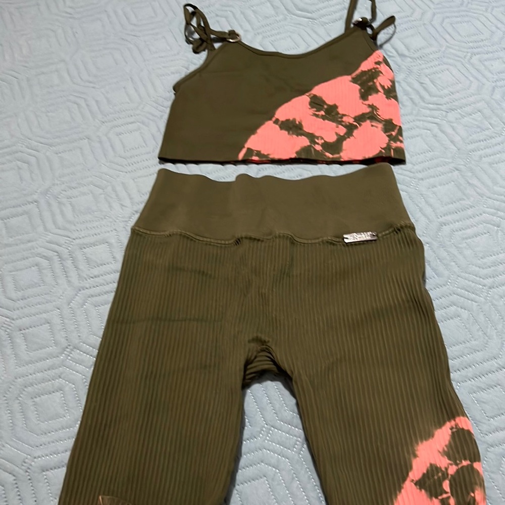 Bombshell sportswear set Ribbed top xs/s leggings M